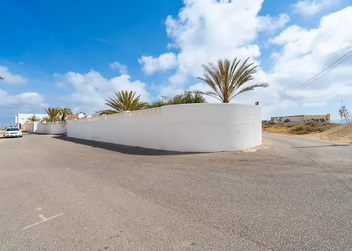 Casa En Cabo De Gata Con Barbacoa Y Jardin, Cerca De La Playa