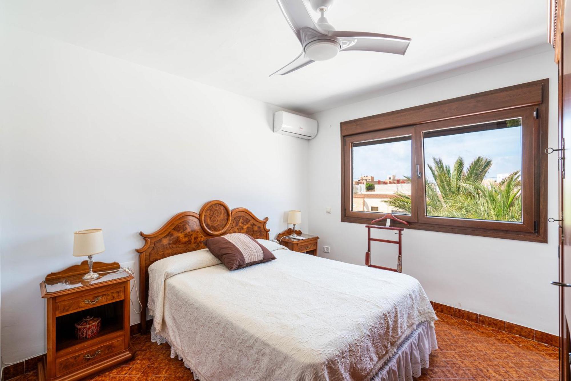 Casa En Con Barbacoa Y Jardin, Cerca De La Playa Cabo De Gata